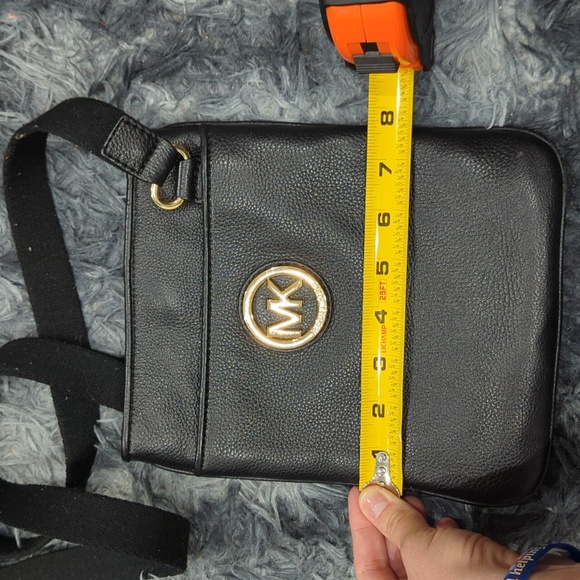 Michael Kors Crossbody Purse - Picture 10 of 13